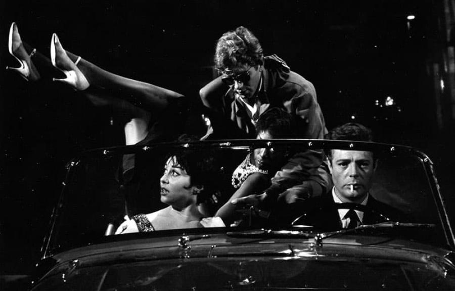 image from Fellini’s LA DOLCE VITA