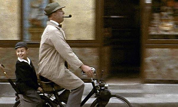 image from the film Mon Oncle