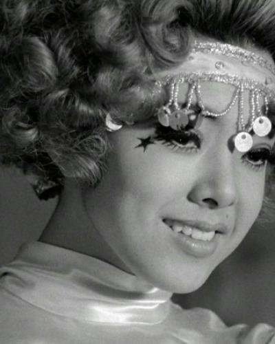 image from the film FUNERAL PARADE OF ROSES