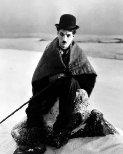 Charlie Chaplin in THE GOLD RUSH